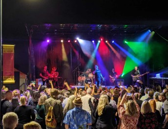 ST80 28X24FT TRAILER STAGE USED FOR A MUSCIAL FESTIVAL IN AUSTRALIA